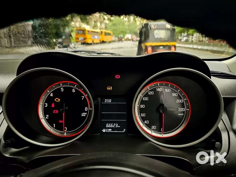 Maruti Suzuki Swift Vxi, 2022, Petrol