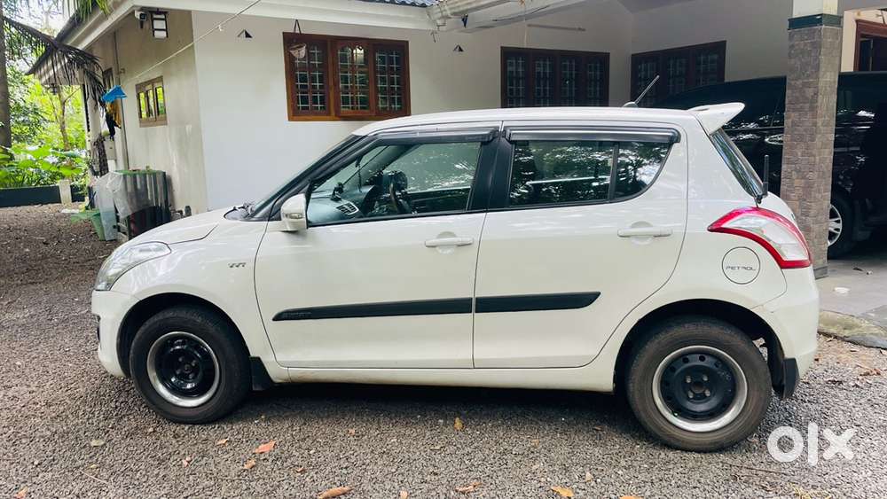 Maruti Suzuki Swift 2015
