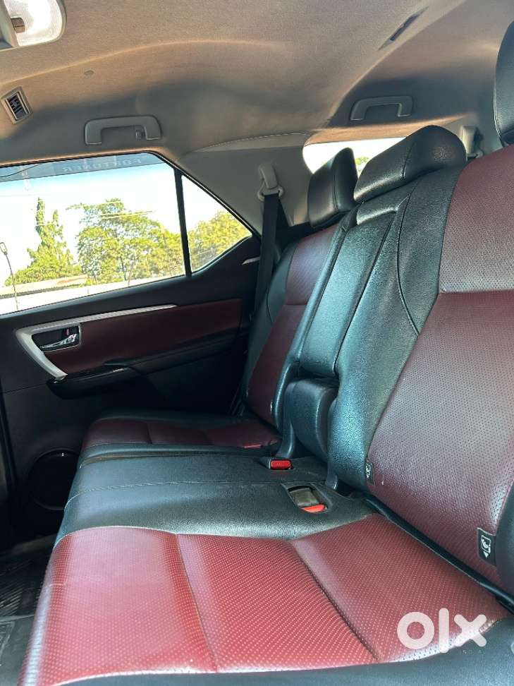 Toyota Fortuner Legender 4x4 At 2.8, 2023, Diesel