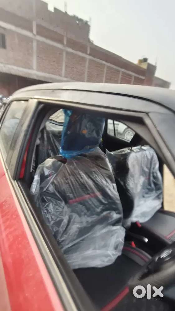 Maruti Suzuki Swift Vxi 2025