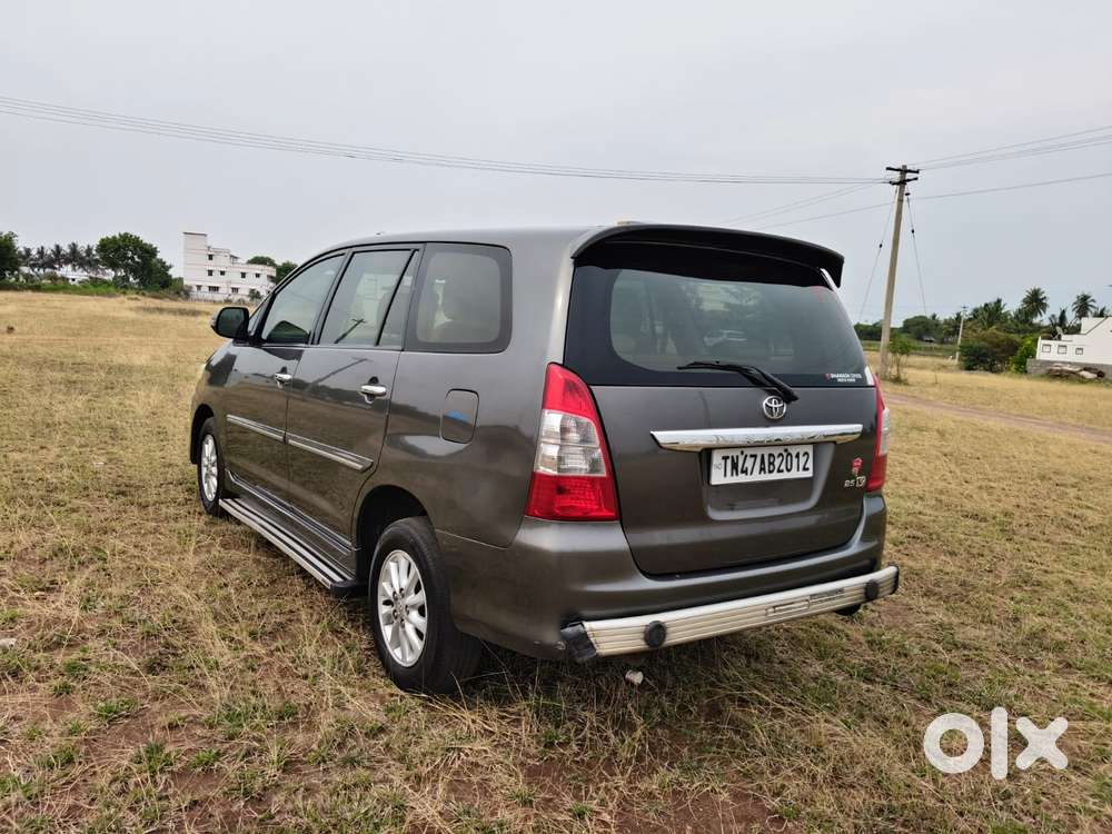 Toyota Innova 2.5 V 7 Str, 2012, Diesel