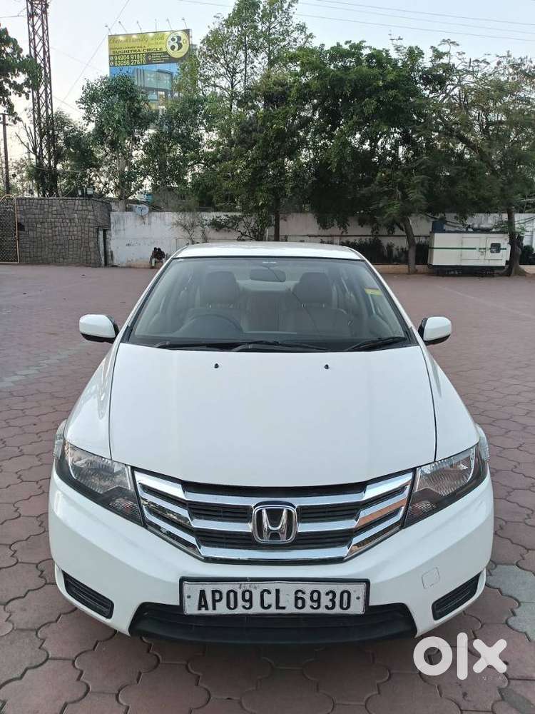 Honda City 2011-2013 E, 2012, Petrol