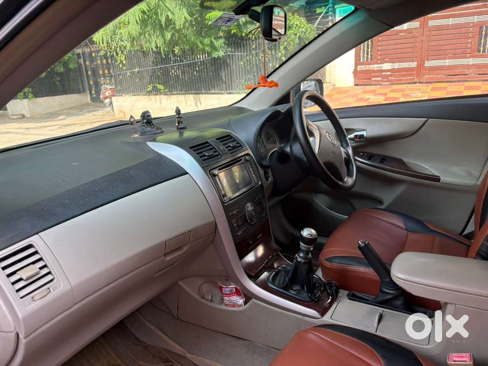 Toyota Corolla Altis 2011 Km Driven Car