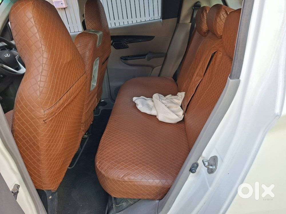 Mahindra Kuv 100 Mahindra-kuv-100-d75-k8, 2016, Diesel