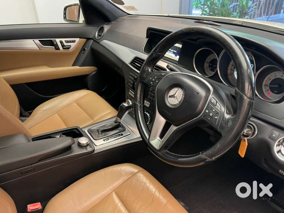 Mercedes-benz C-class C 200, 2011, Petrol