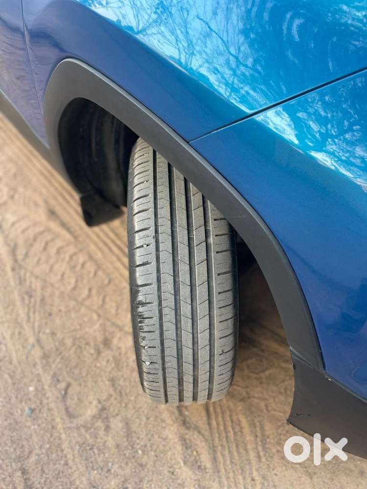 Tata Punch Creative Amt, 2021, Petrol