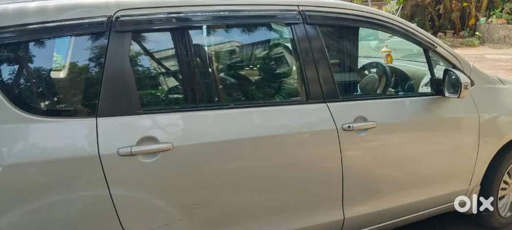 Maruti Suzuki Ertiga 2015 Petrol Manual
