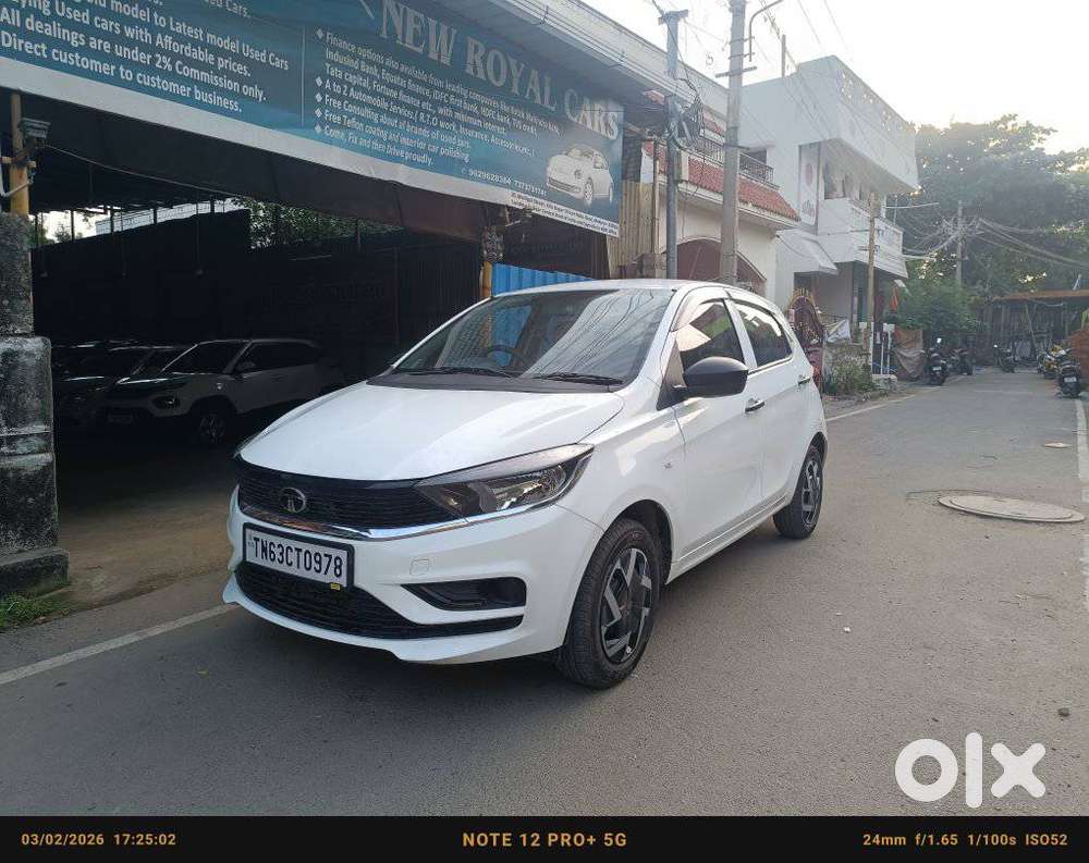 Tata Tiago 1.2 Revotron Xm, 2025, Petrol
