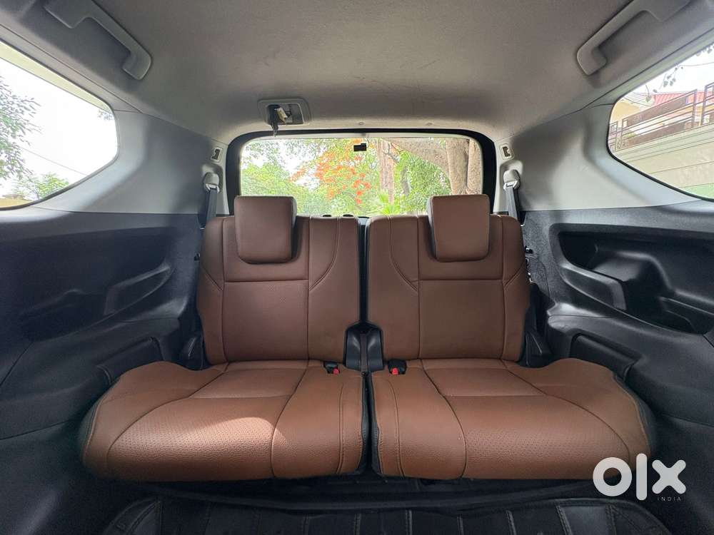 Toyota Innova Crysta [2020-ongoing] 2.4 Gx 7 Str, 2022, Diesel