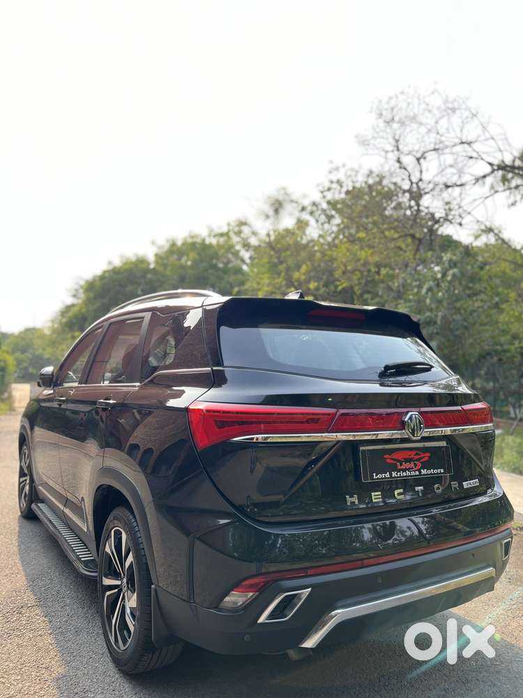 Mg Hector Plus Sharp Pro 1.5 Turbo Petrol Cvt 6 Str, 2024, Petrol