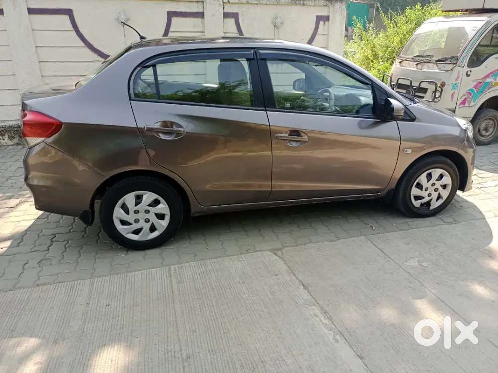 Honda Amaze 2015 Diesel Well Maintained