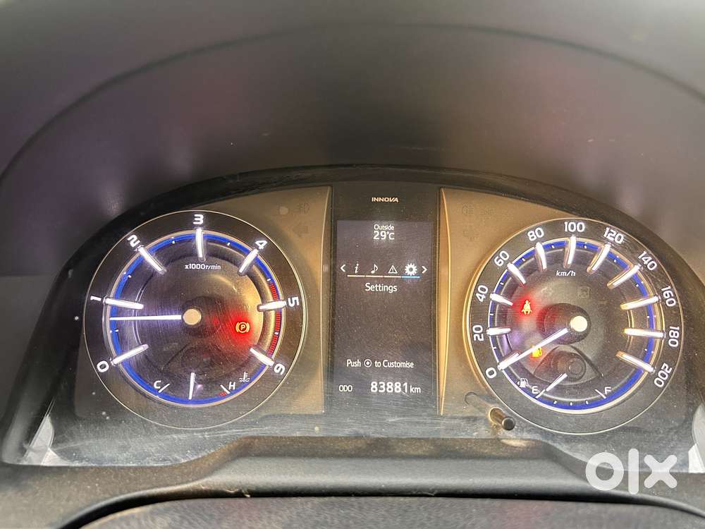 Toyota Innova Crysta 2.4 V 7 Str, 2021, Diesel