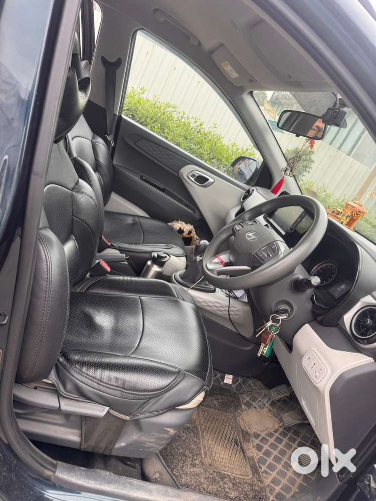 Hyundai Grand I10 Nios 2024 Cng & Hybrids Well Maintained