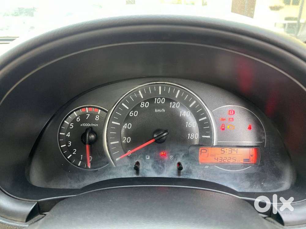 Nissan Micra Xl Cvt, 2017, Petrol