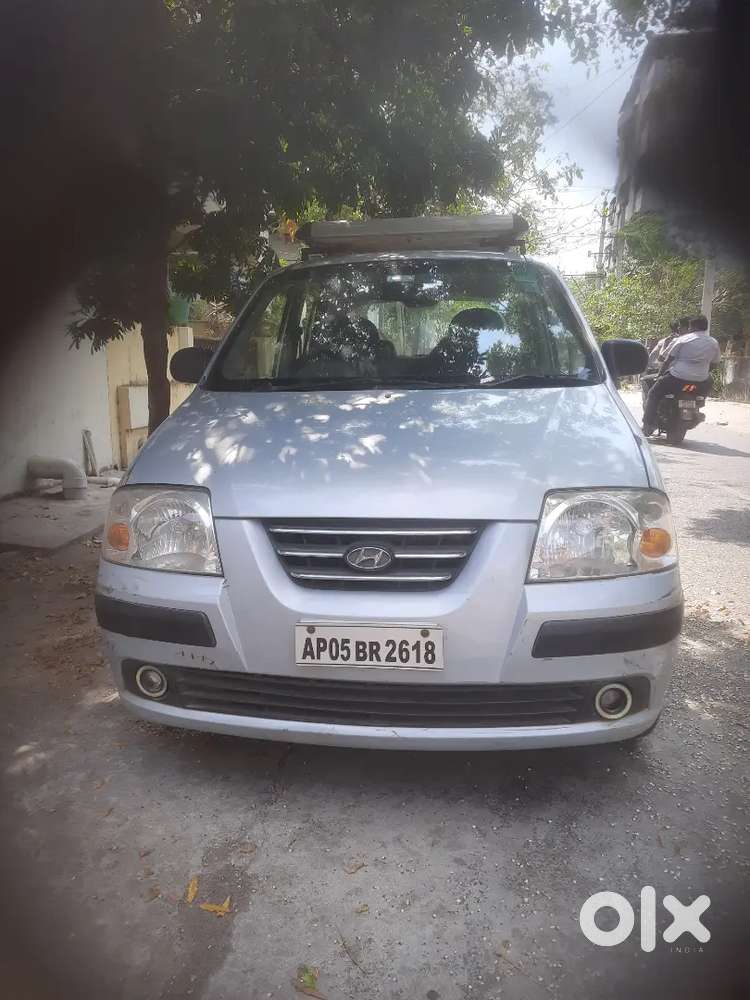 Santro Petrol Car