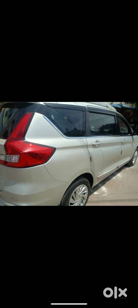 Maruti Suzuki Ertiga Vxi Cng, 2022, Cng & Hybrids