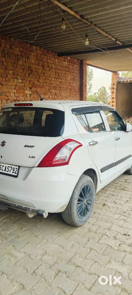 Maruti Suzuki Swift 2016