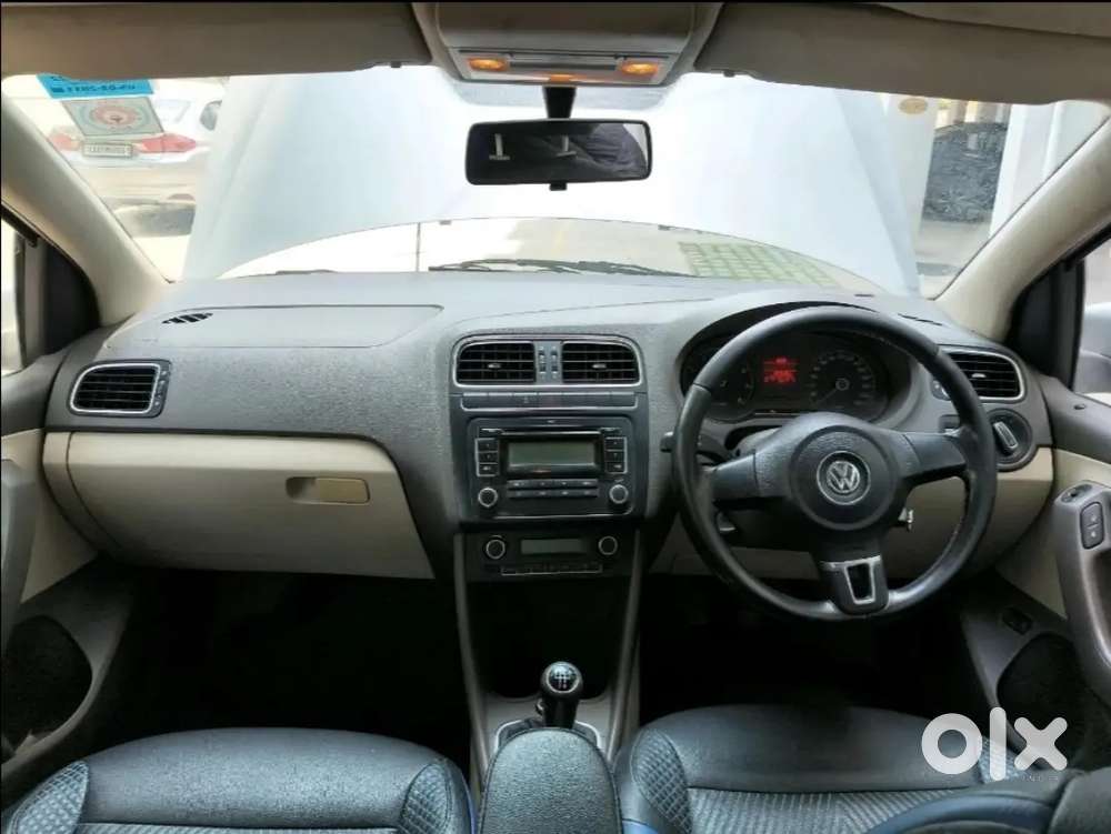 Volkswagen Vento Highline 2011 Petrol