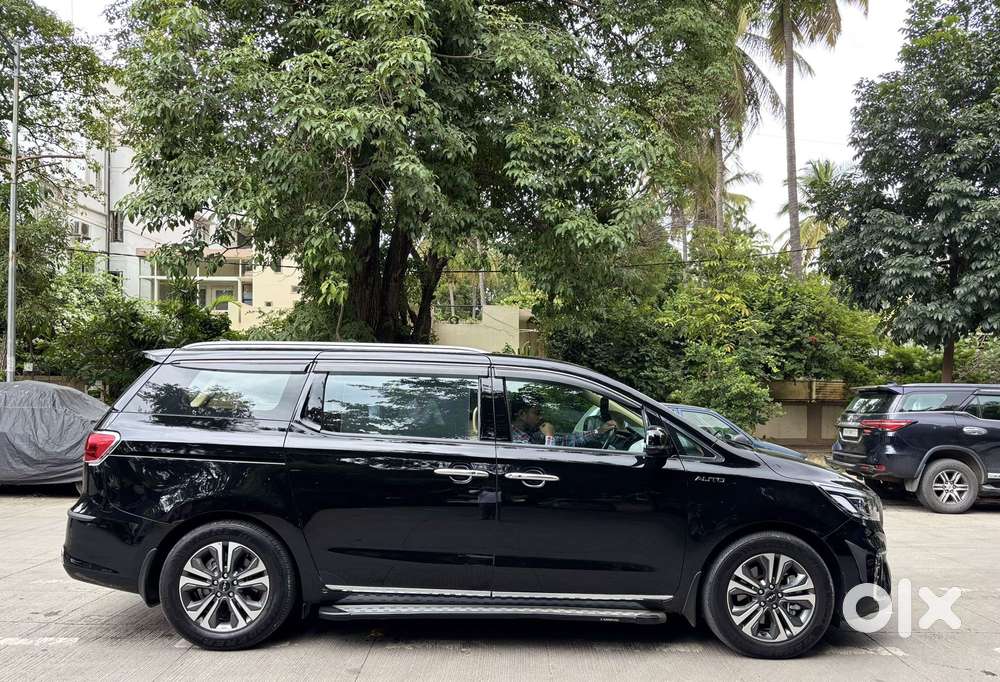 Kia Carnival Limousine Plus 7 Str, 2022, Diesel