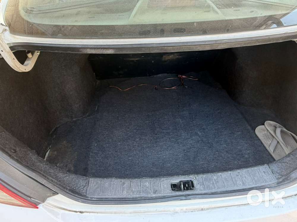 Nissan Sunny Diesel 2012 Year