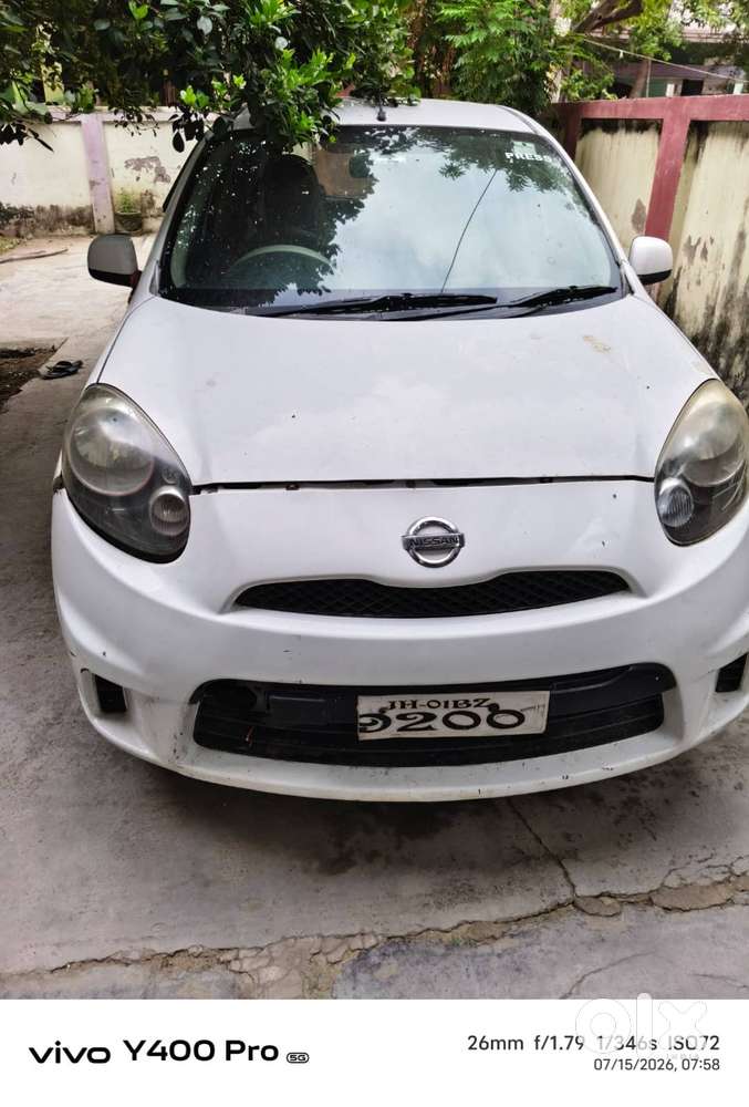 Nissan Micra Active 2016 Petrol Well Maintained