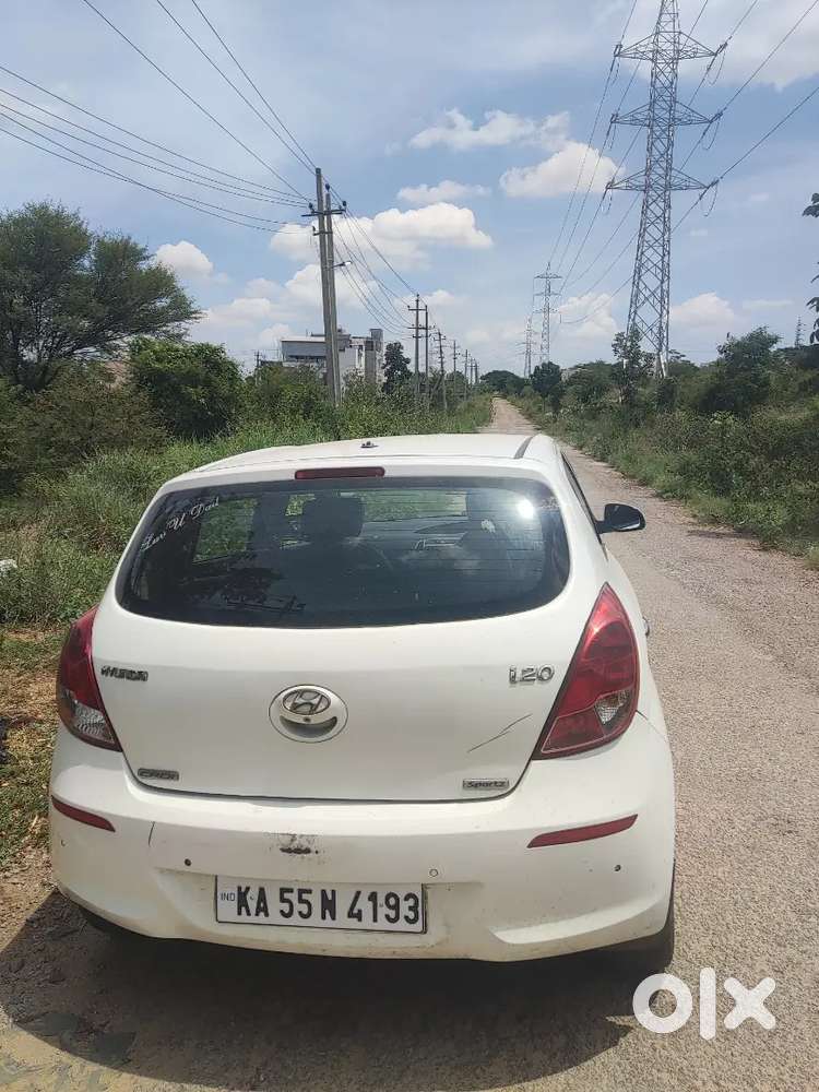 Hyundai i20 Sportz 2014