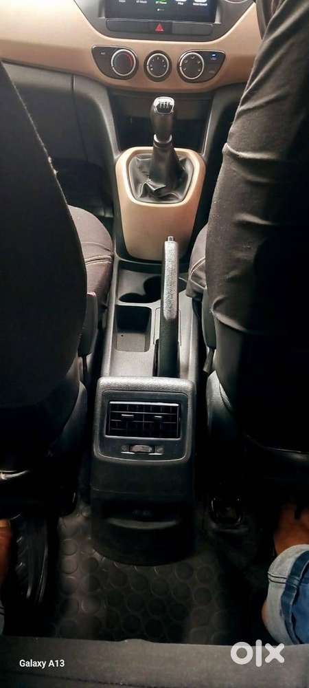 Grand I10, Nri Used Good Condition Familyused Car