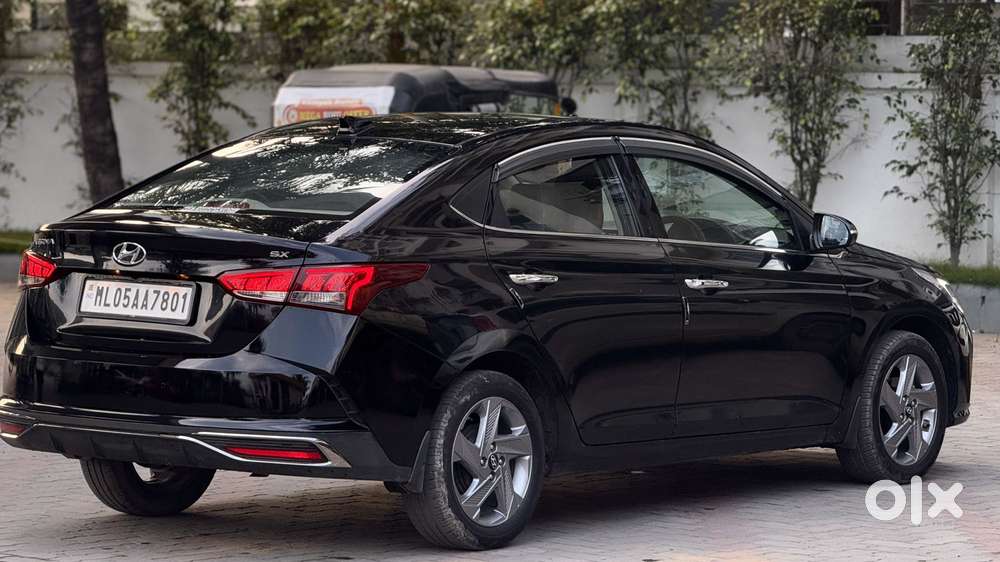 Hyundai Verna Sx Petrol At, 2022, Petrol