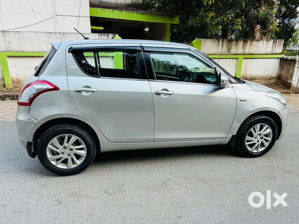 Maruti Suzuki Swift 2011 Petrol 60000 Km Driven