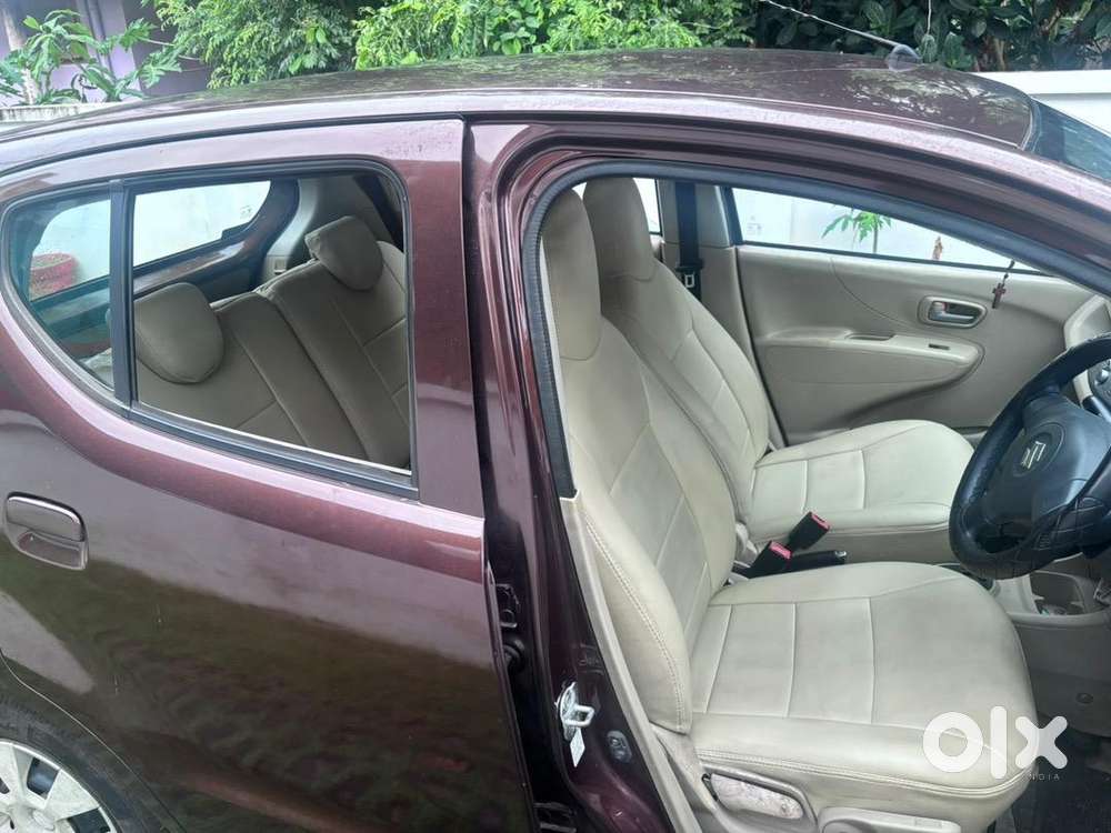 Doctor Owned Maruti Suzuki A-star 2013 Petrol 125000 Km Driven