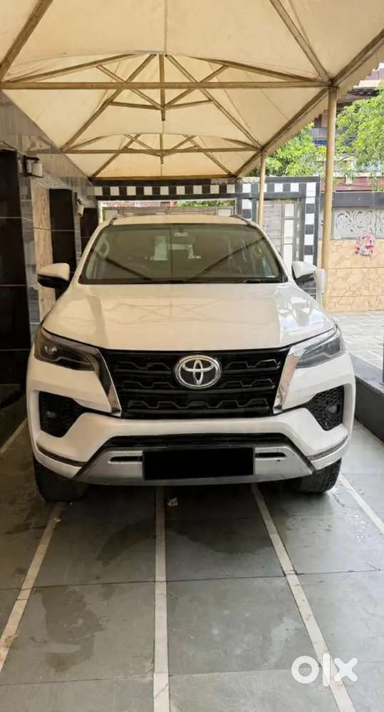 Toyota Fortuner 2018 Diesel 64892 Km Driven