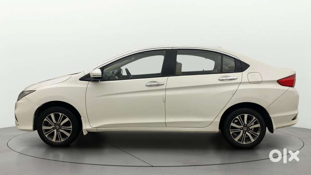Honda City I-vtec V, 2018, Petrol