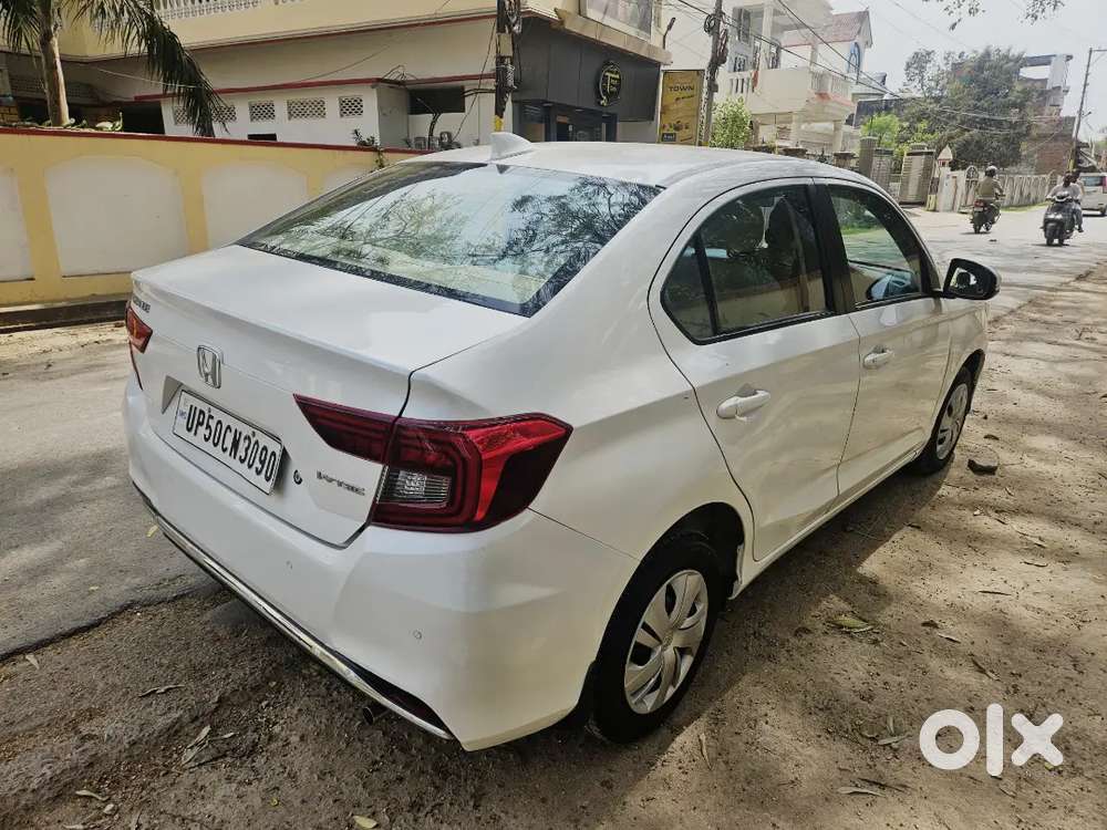 Honda Amaze Petrol