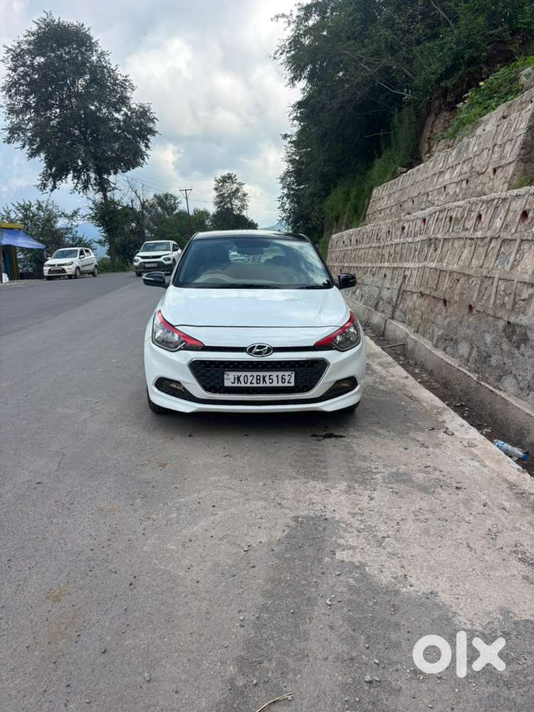 Hyundai I20 2015 Petrol Well Maintained