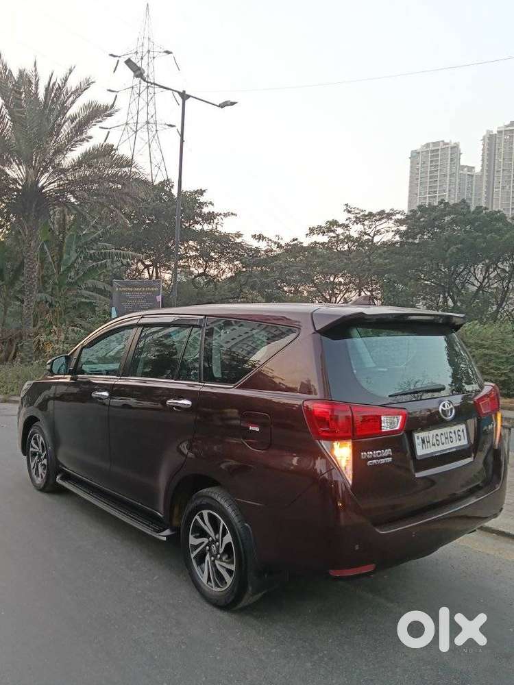 Toyota Innova Crysta 2.4 V 8 Str, 2022, Diesel