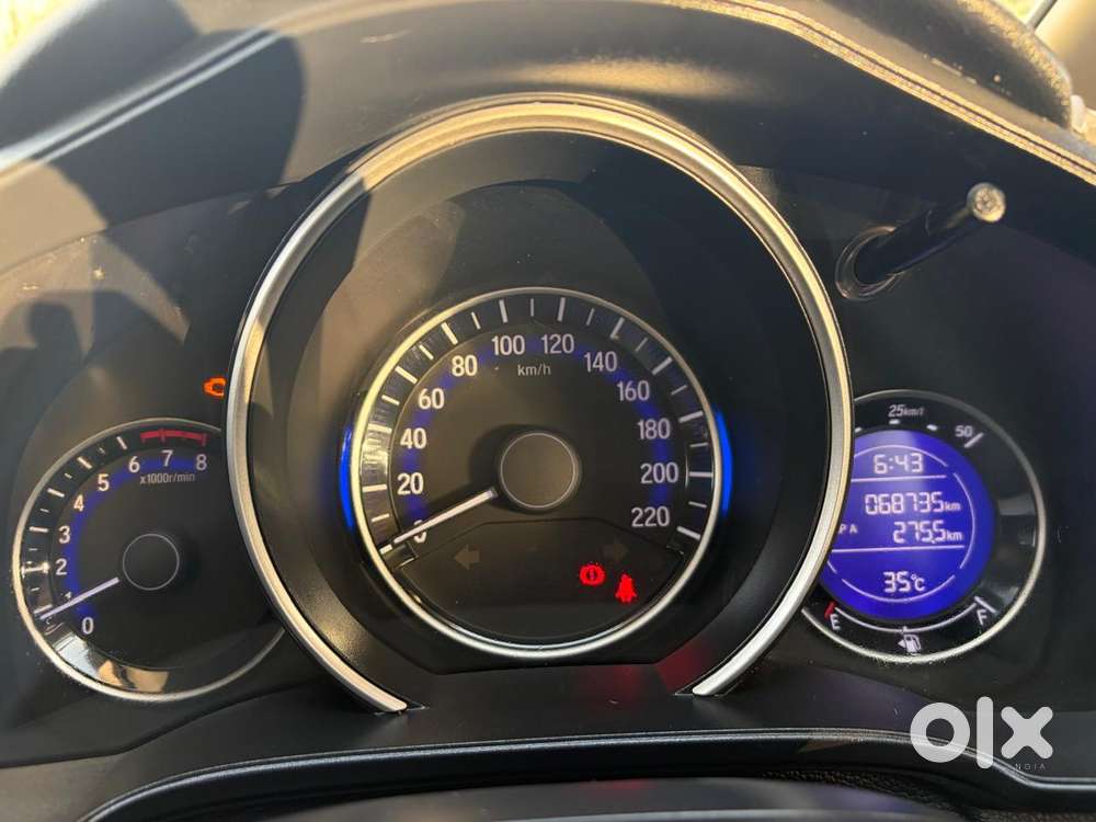 Honda Jazz V Mt Privilege, 2016, Petrol