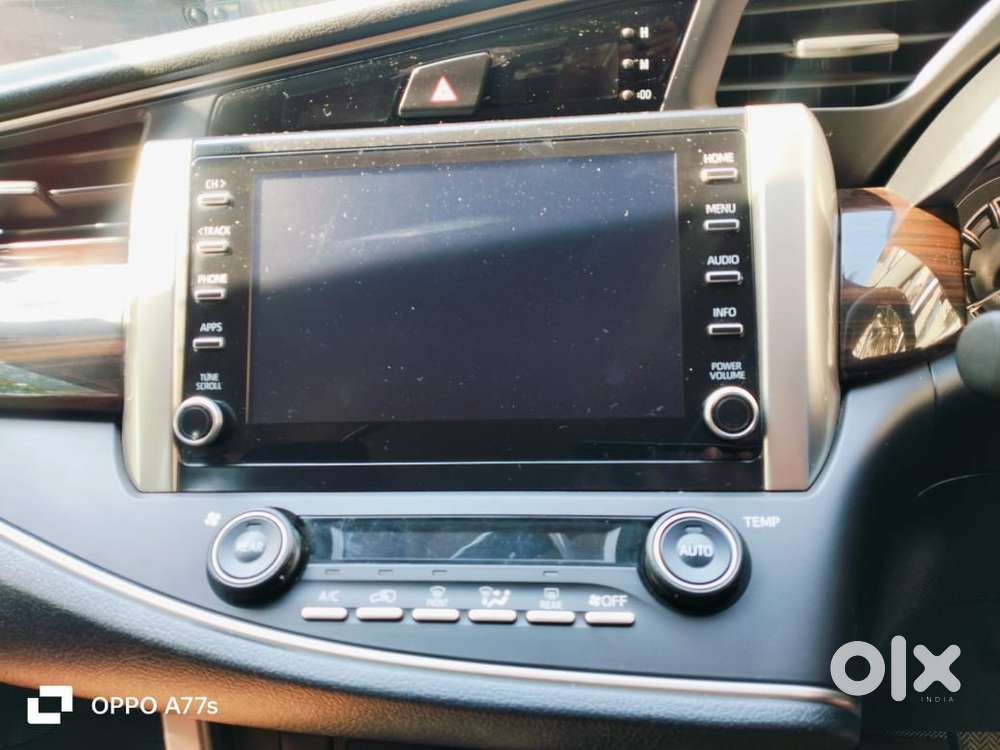 Toyota Innova Crysta 2022 Petrol Automatic 80000 Km
