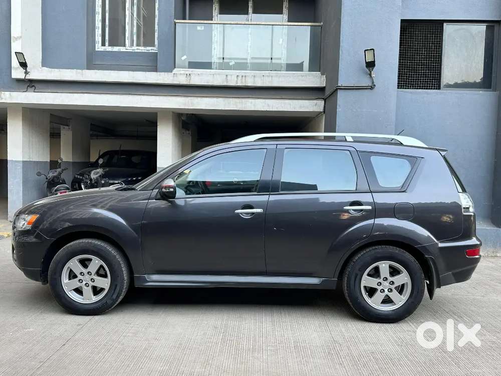 Mitsubishi Outlander 2010 Petrol