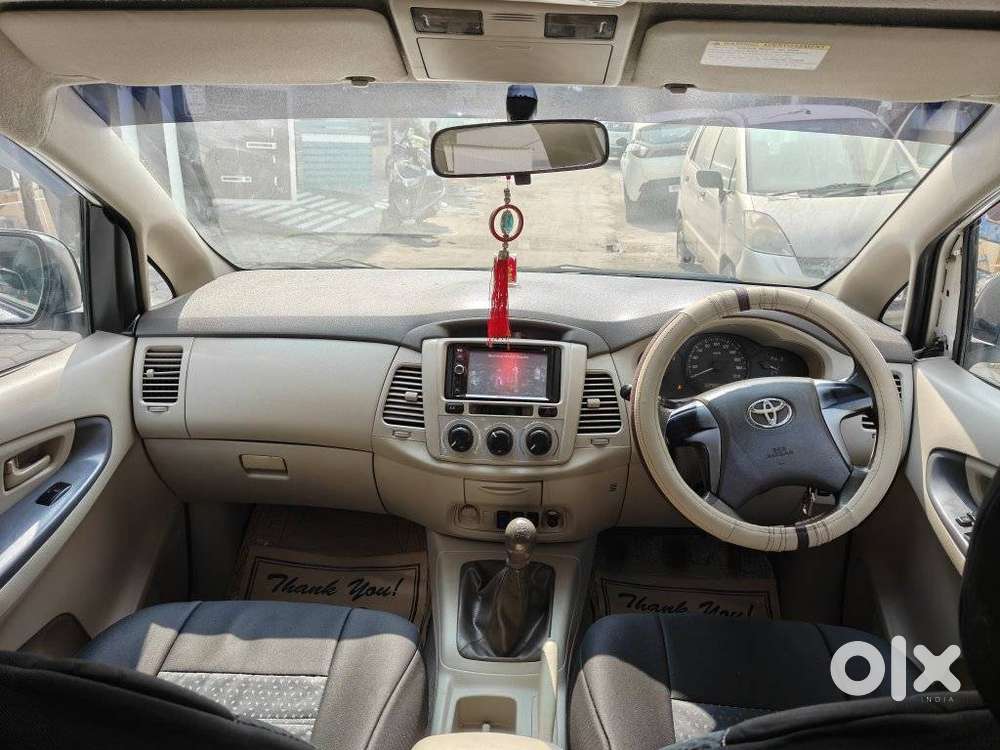 Toyota Innova 2.5 G (diesel) 8 Seater, 2013, Diesel