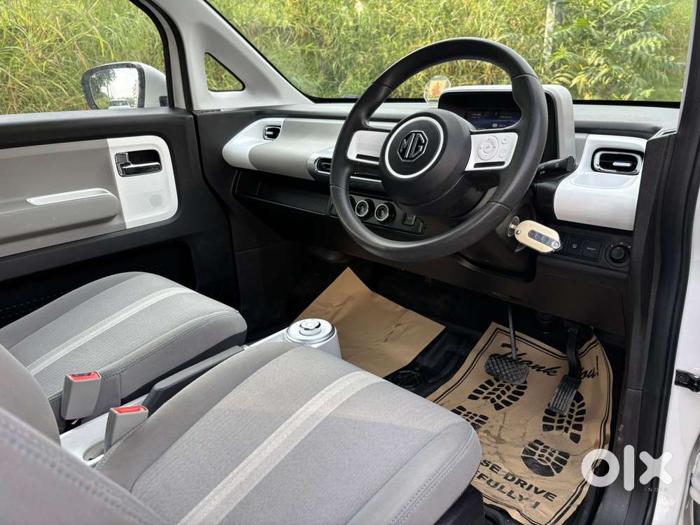 Mg Comet Ev Plush, 2025, Electric