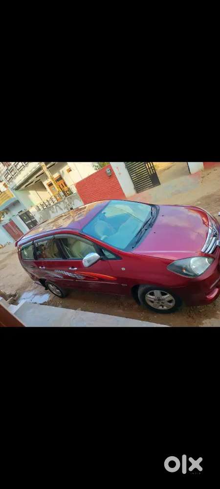 Toyota Innova 2.5 V 2009