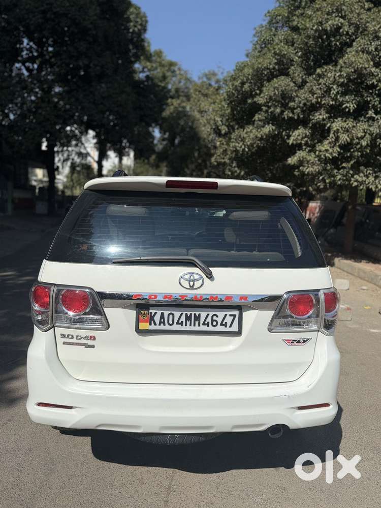 Toyota Fortuner 3.0 4x4 Manual, 2013, Diesel