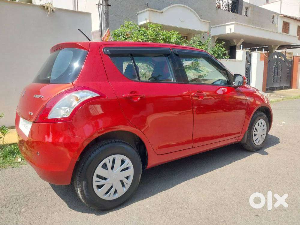 Maruti Suzuki Swift Vxi Optional, 2013, Petrol