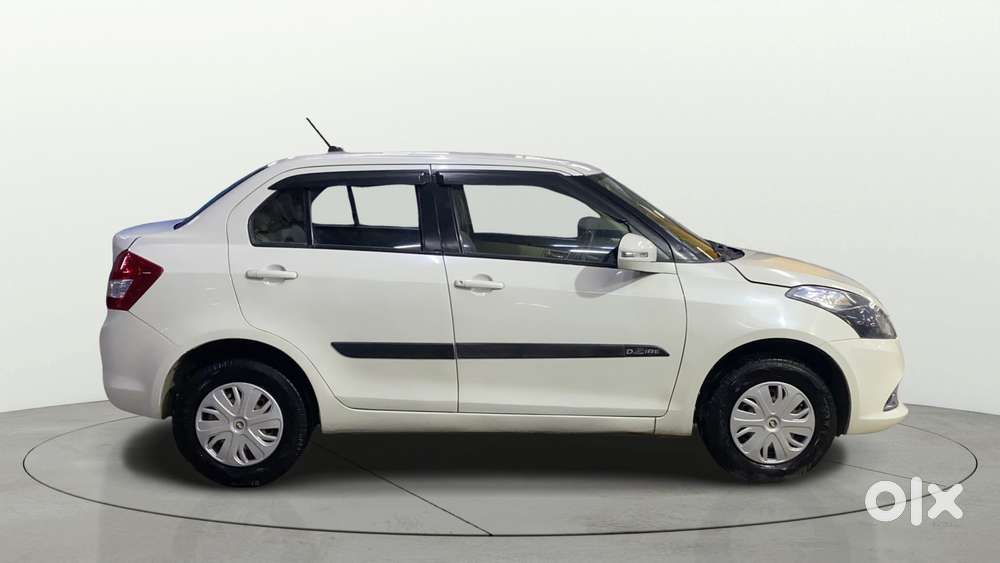 Maruti Suzuki Swift Dzire 1.2 Vxi Bsiv, 2016, Petrol