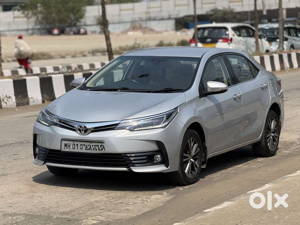 Toyota Corolla Altis Facelift, 2017, Petrol