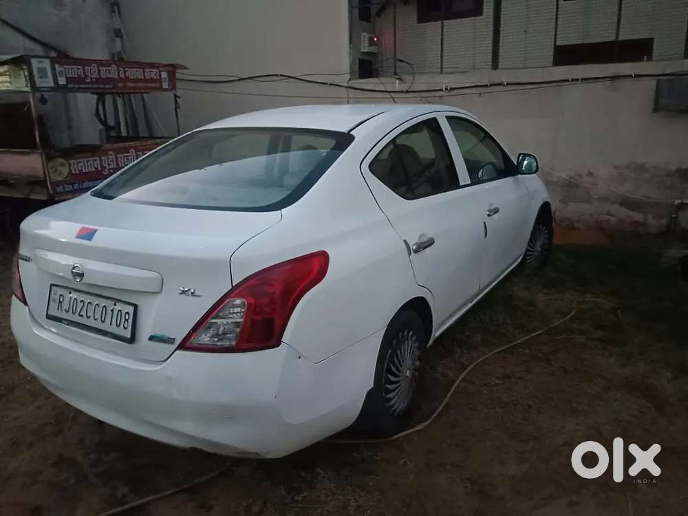 Nissan Sunny Diesel 2013