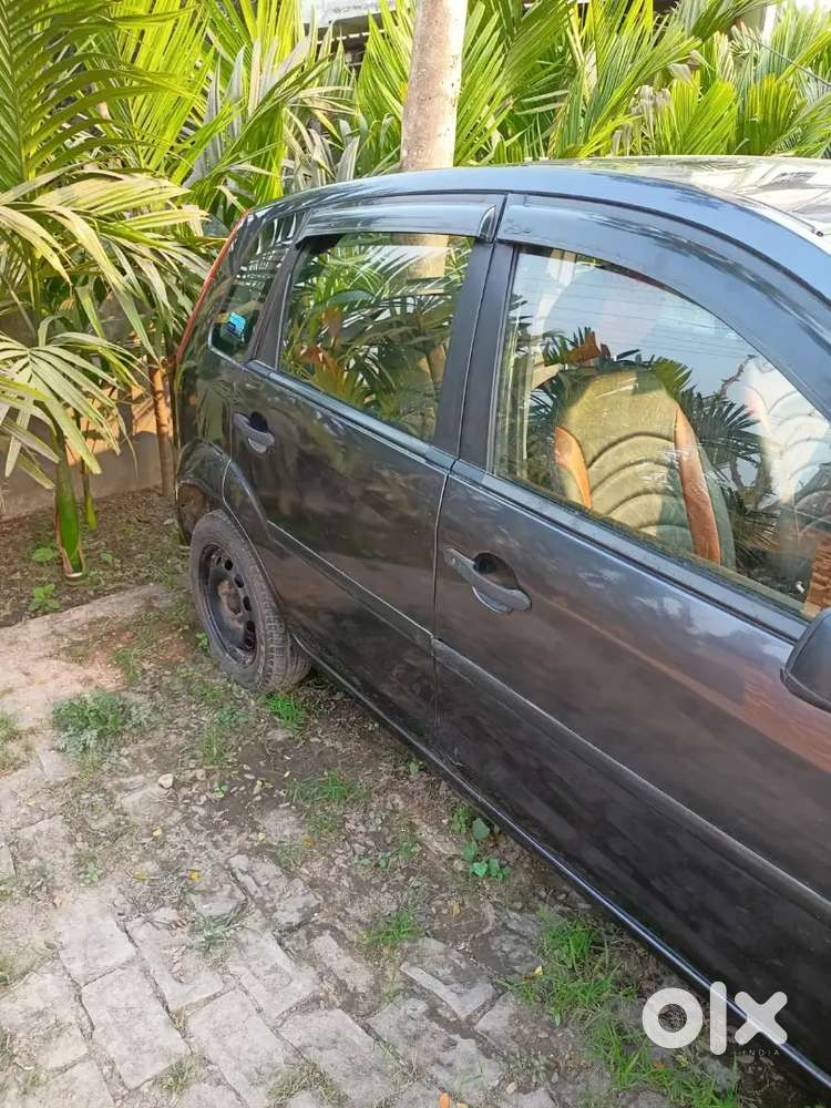 Ford Figo 2011 Petrol 55000 Km Driven
