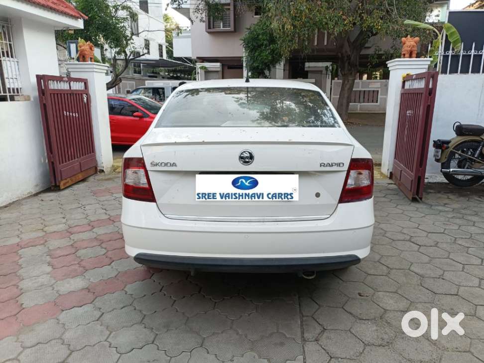 Skoda Rapid 1.6 Mpi At Style, 2019, Petrol