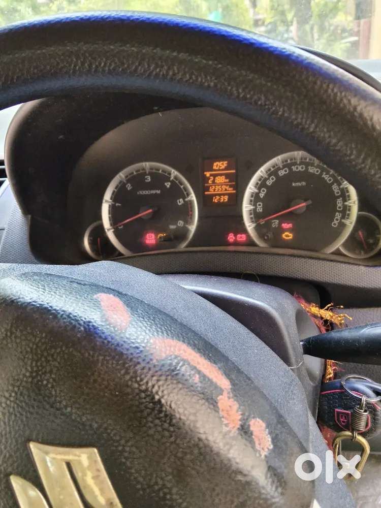 Maruti Suzuki Swift 2012 Diesel 123000 Km Driven