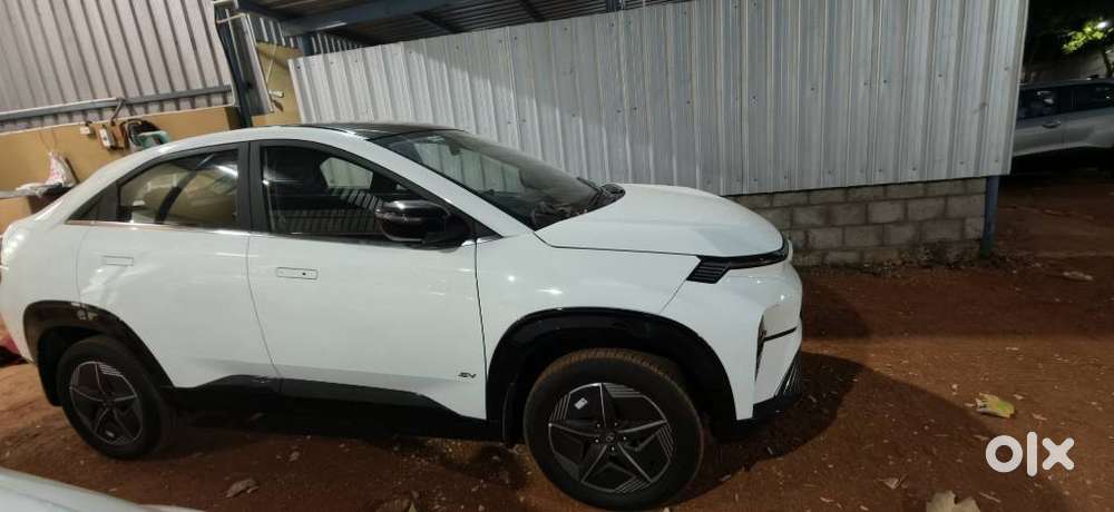 Tata Curvv Ev Accomplished 55, 2025, Electric